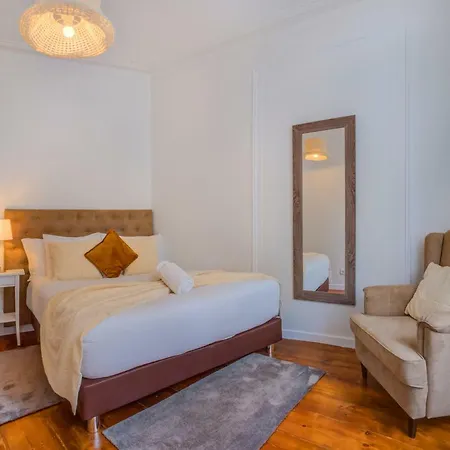 Solar Dos Poetas Guest house 2*
